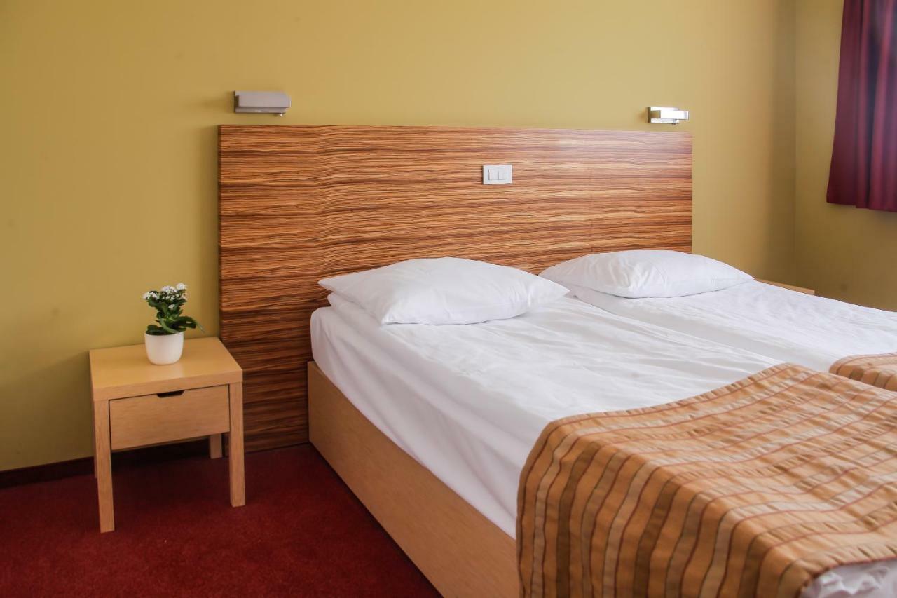 Hotel Veter Ruse Eksteriør bilde